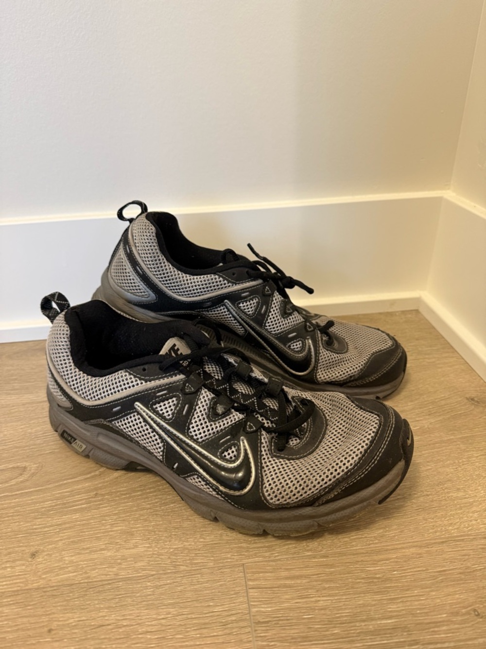 Nike Air Alvord 9 Men’s 10.5 running shoes